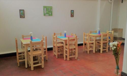 Hotel Tikay Caf�- Hostal