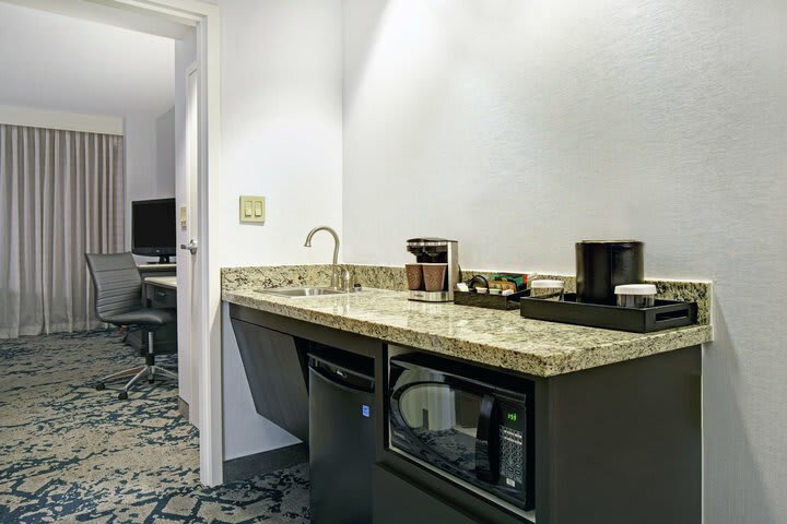 Hotel Embassy Suites Charleston