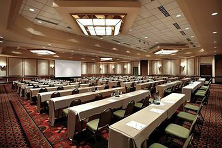 Hotel Embassy Suites Charleston