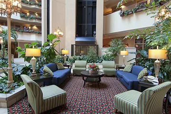Hotel Embassy Suites Charleston