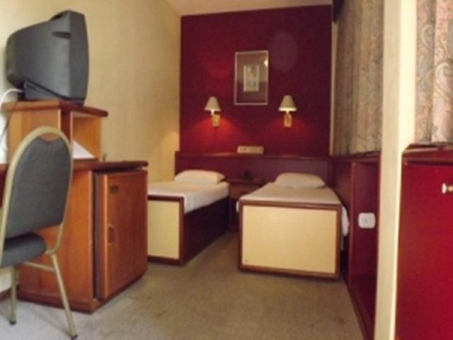 Hotel Tibagi