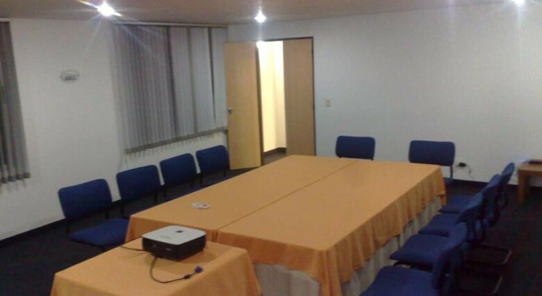 Affinity Suites Aparthotel