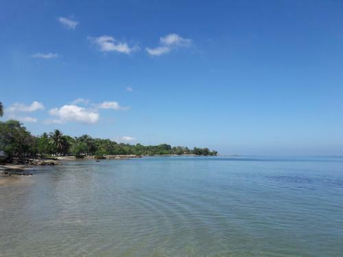 Condominio Milagros Cove�as