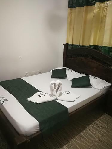 Calle Trece Hotel