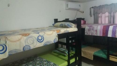 Hostal Emeraua Hospedaje