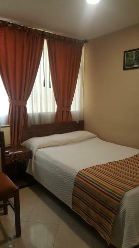 Shalom Hotel - Duitama