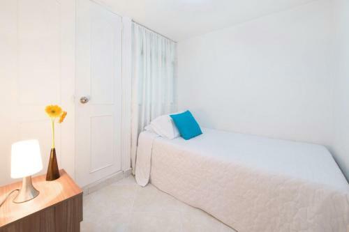 Apartamento Apt 302 A 15min Poblado Y Parque Lleras 3 Hab 2wc!