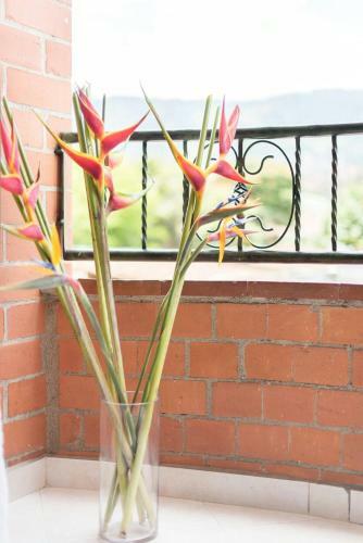 Apartamento Apt 302 A 15min Poblado Y Parque Lleras 3 Hab 2wc!
