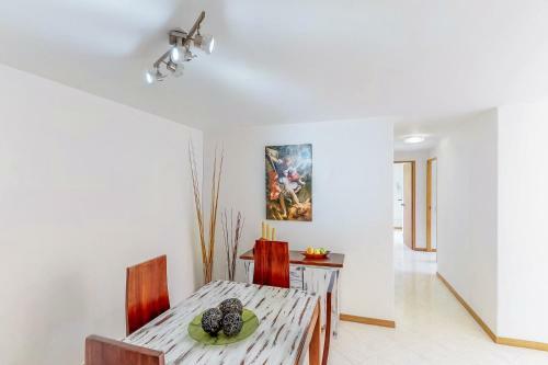 Amplio Apartamento En Envigado