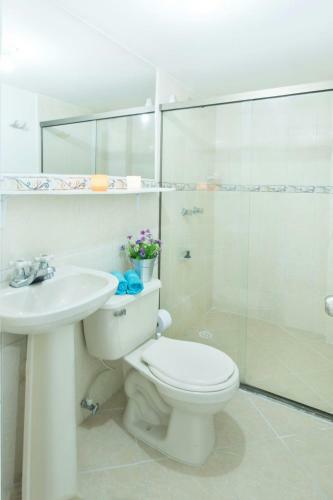 Apartamento Apt 401 A 15min Poblado Y Parque Lleras 3 Hab 2wc!