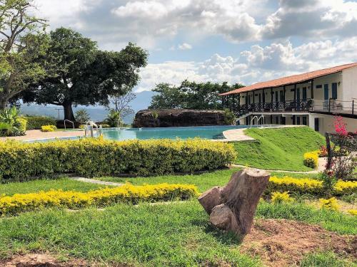 Hostal Condado De Pavas De Bucaramanga