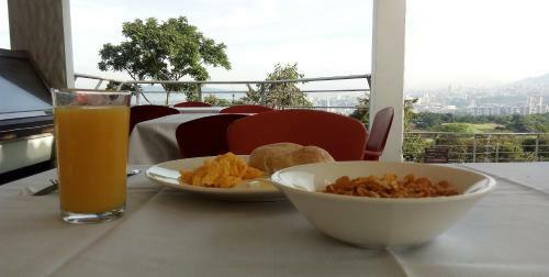 Hostal Condado De Pavas De Bucaramanga
