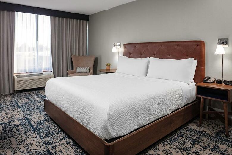 Hotel Four Points By Sheraton Memphis East