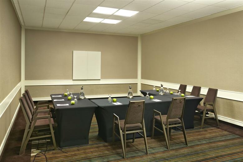 Hotel Sheraton Cavalier Calgary