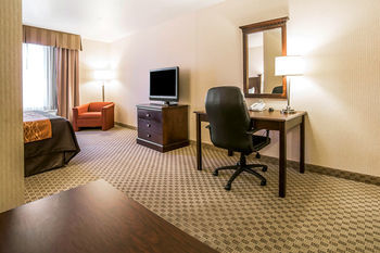 Hotel Comfort Inn & Suites
