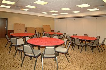Hotel Comfort Inn & Suites