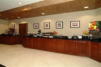 Hotel Comfort Inn & Suites