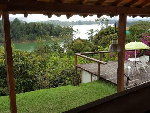 Hotel Villa El Oasis Guatape Lake