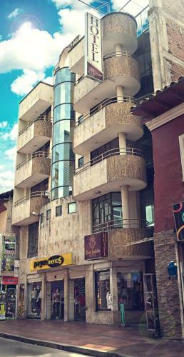 Hotel Reina Isabella
