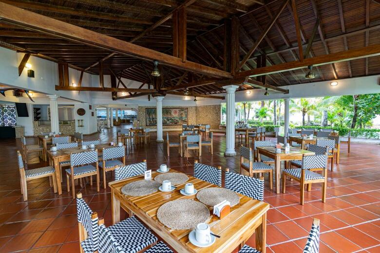 Hotel Cocoliso Resort