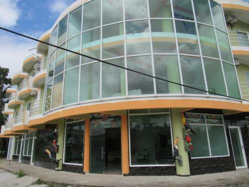 Los Tucanes Amazonas Hotel