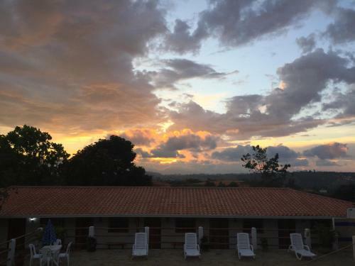Hotel Santa Clara Mesa De Los Santos