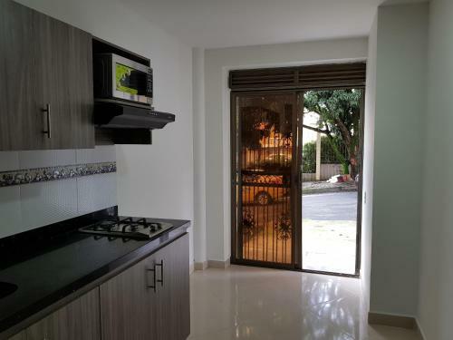 Apartamentos Tranvia- Mall La Central