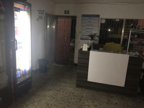 Albergue Hostal La Floresta