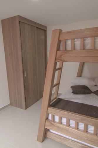Aparta Hotel Santana