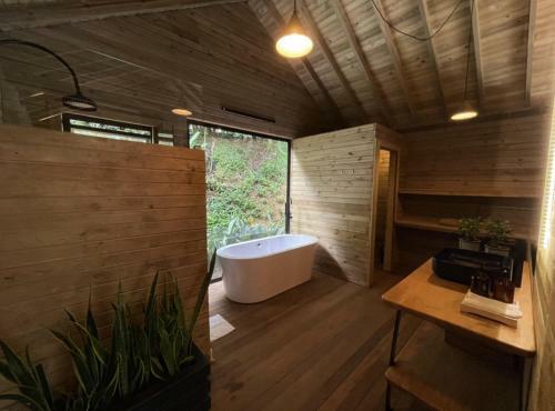 Hotel Teva Glamping & Retreat