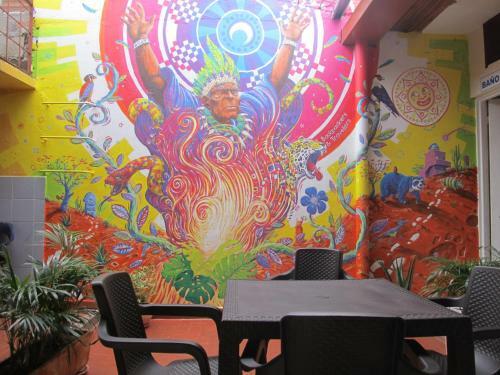 Albergue Hostal Backpackers And Travellers