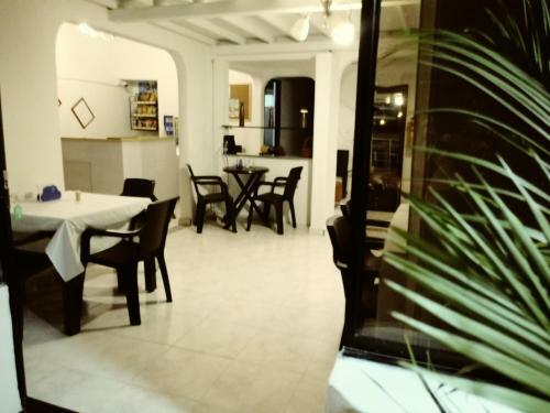 Hotel Yellow Maraya
