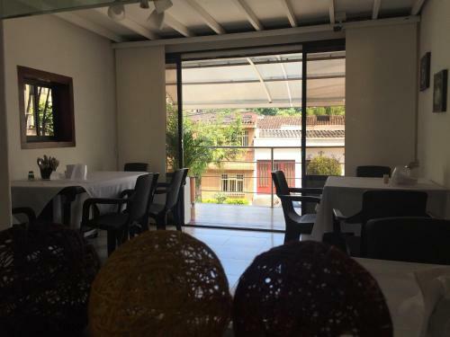 Hotel Yellow Maraya