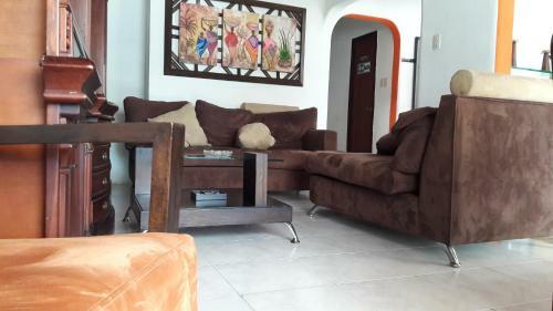 Hotel Yellow Maraya