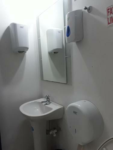 Hostal Apartahotel Albita