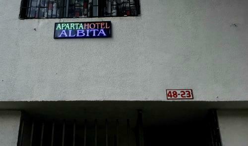 Hostal Apartahotel Albita