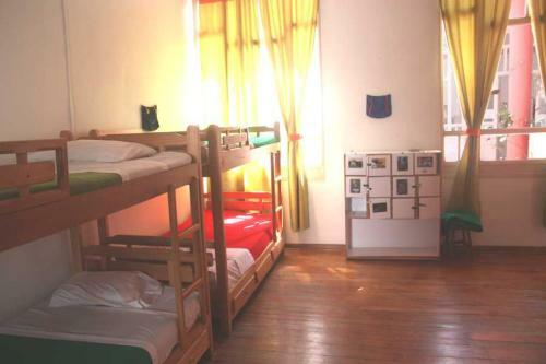 Hostal Parklife Hostel