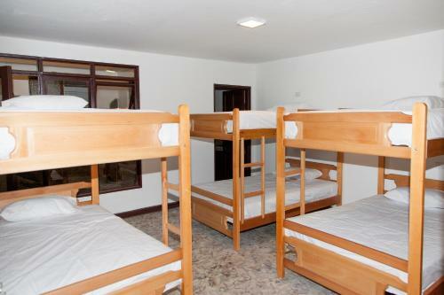 Hostal Les Balcons Hostel