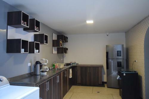 Hostal Les Balcons Hostel