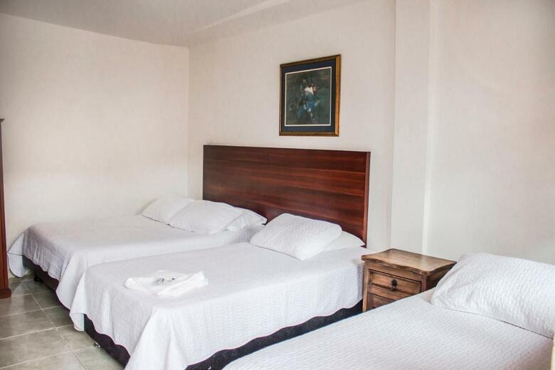 Hotel Los Portales Inn
