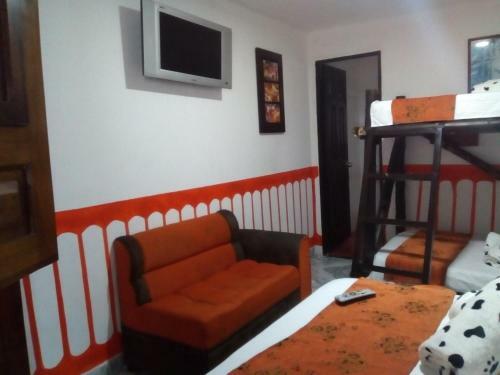 Hostal Artvelez Hostel