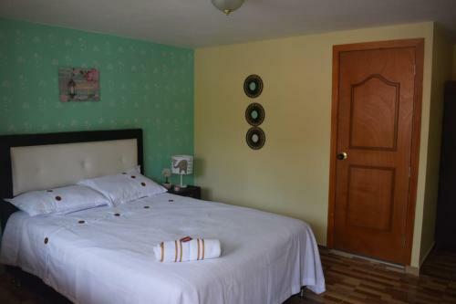 Hotel Hostal La Divisa