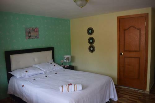 Hotel Hostal La Divisa