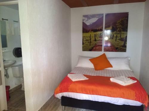 Hotel La Tia Emiss