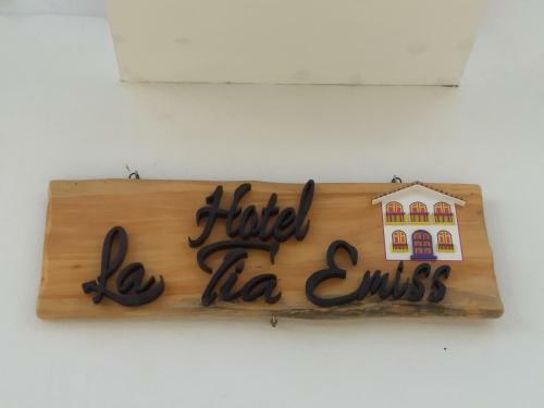 Hotel La Tia Emiss