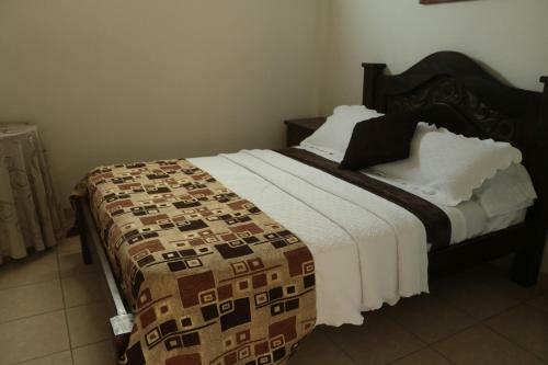 Hotel La Casa Del Arbol