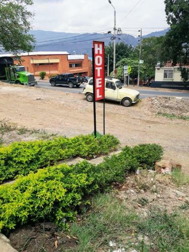 Albergue Hotel San Gil N�mada