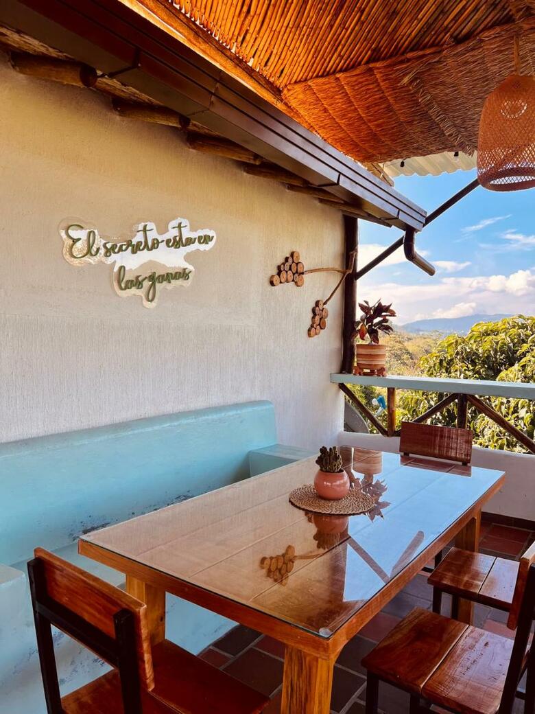 Hotel Campestre Palmas Del Zamorano