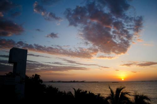 Apartamento Con Playa Privada Y Piscina