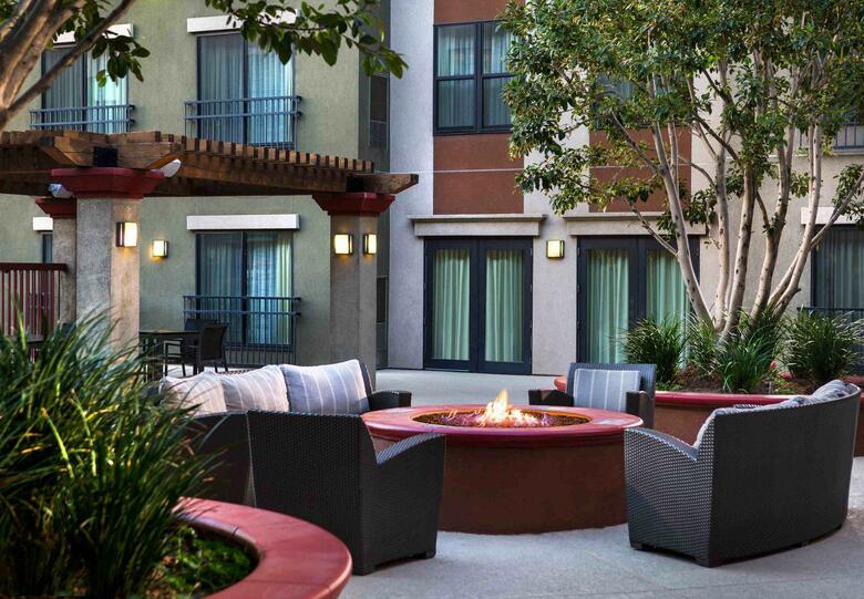 Hotel Residence Inn Burbank Downtown
